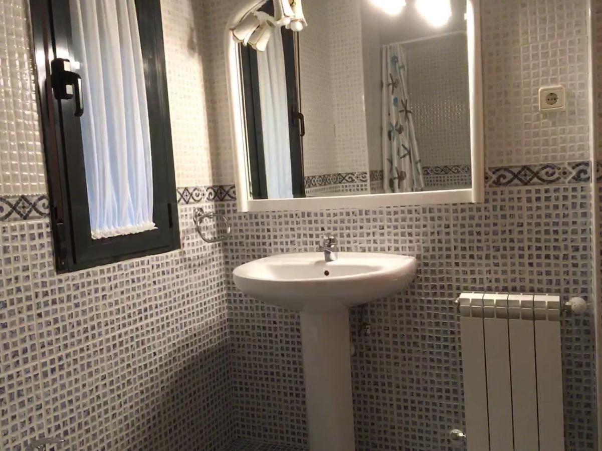 Apartamento Castilla Las Navas Del Marques Bagian luar foto