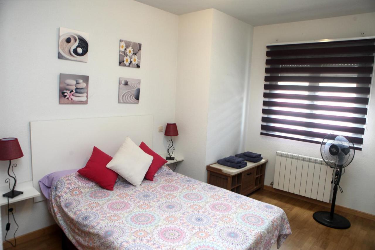Apartamento Castilla Las Navas Del Marques Bagian luar foto