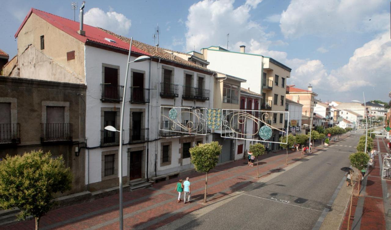 Apartamento Castilla Las Navas Del Marques Bagian luar foto