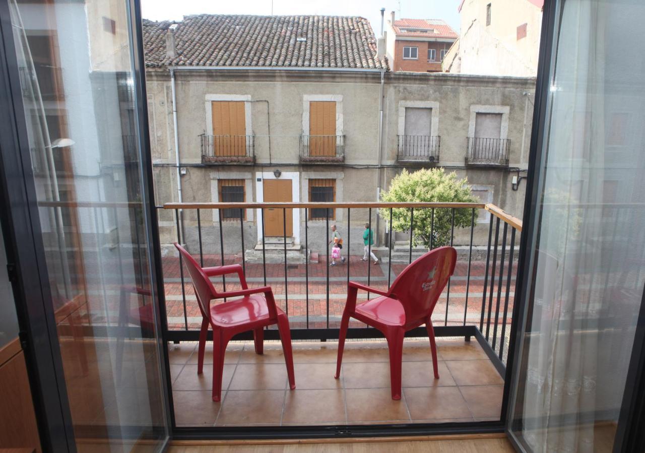 Apartamento Castilla Las Navas Del Marques Bagian luar foto